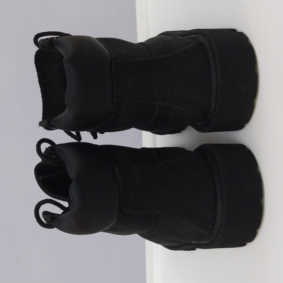 Timberland Black Lace-Up Boots - Picture 5 of 8